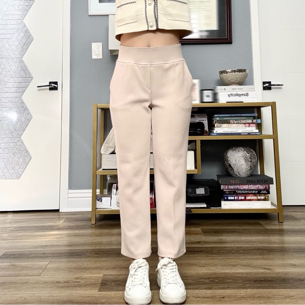 Elegant Cream Cropped Tailored Pants, XS